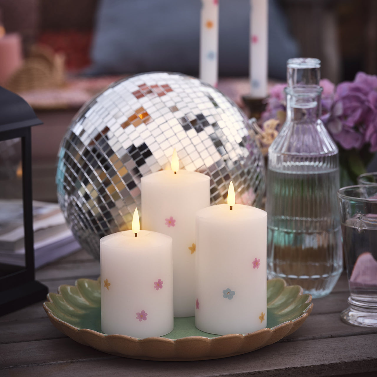 3er Set TruGlow® LED-Kerzen mit Blumen & Fernbedienung
