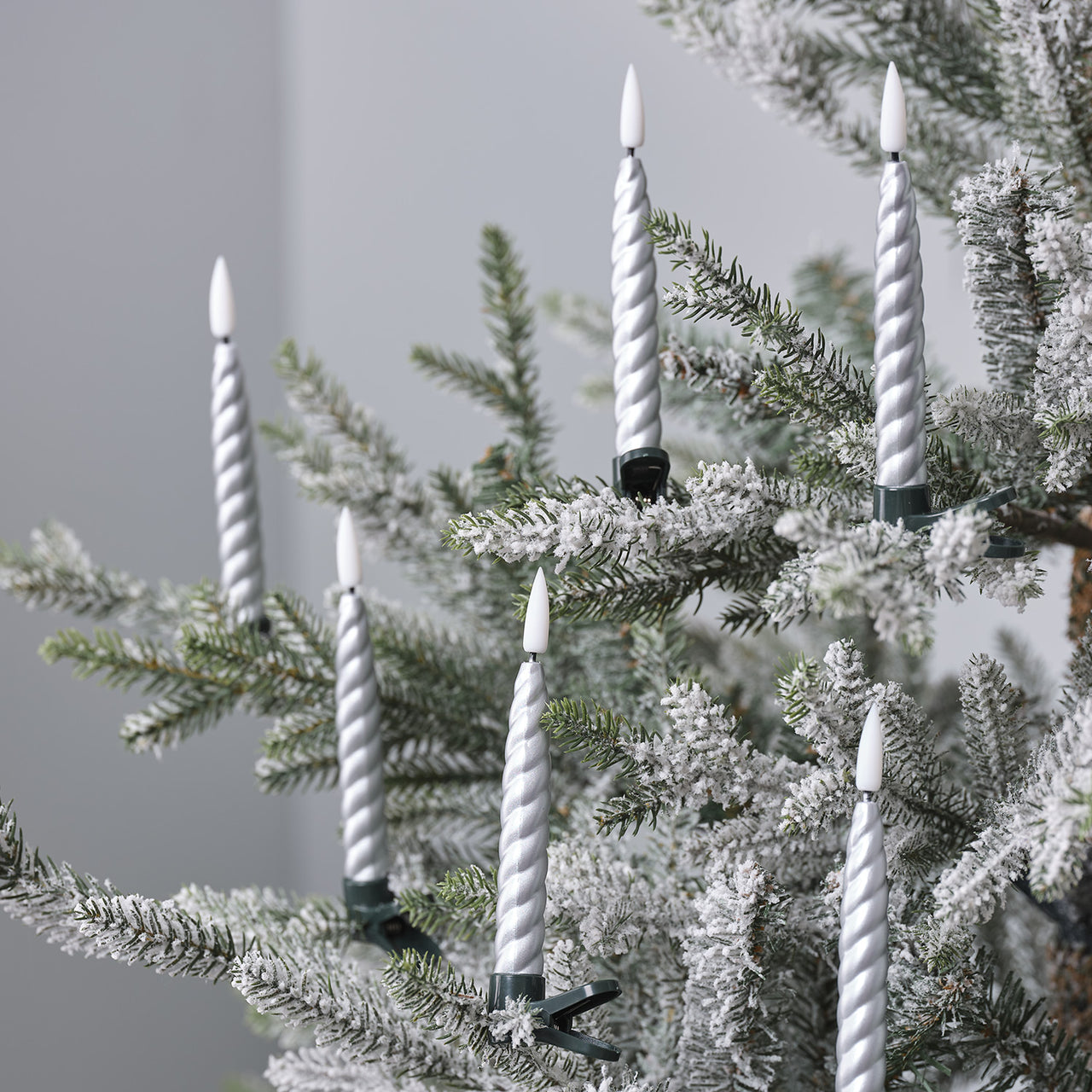 10er Set TruGlow® Weihnachtsbaumkerzen Silber