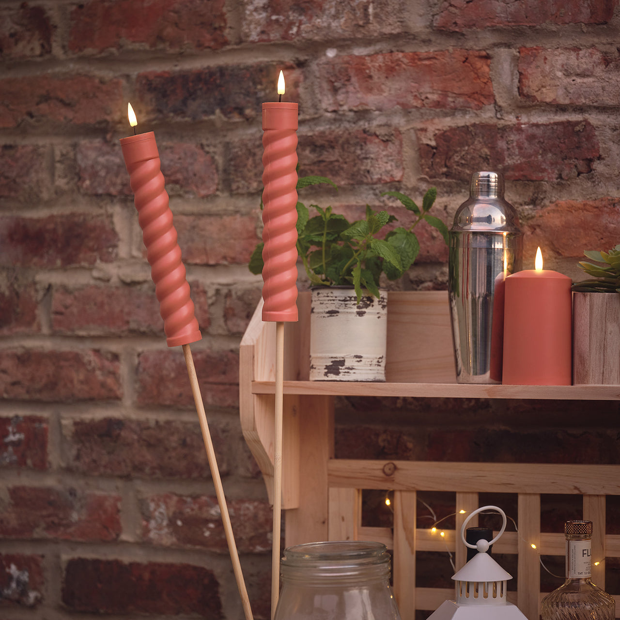 2er Set TruGlow® Solar Stabkerzen terracottafarben