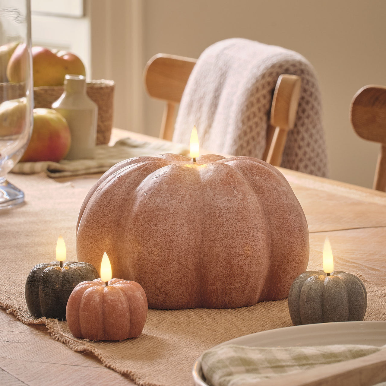 3 Mini TruGlow® LED-Kerzen in Kürbisform im Distressed-Look mit Fernbedienung Styling