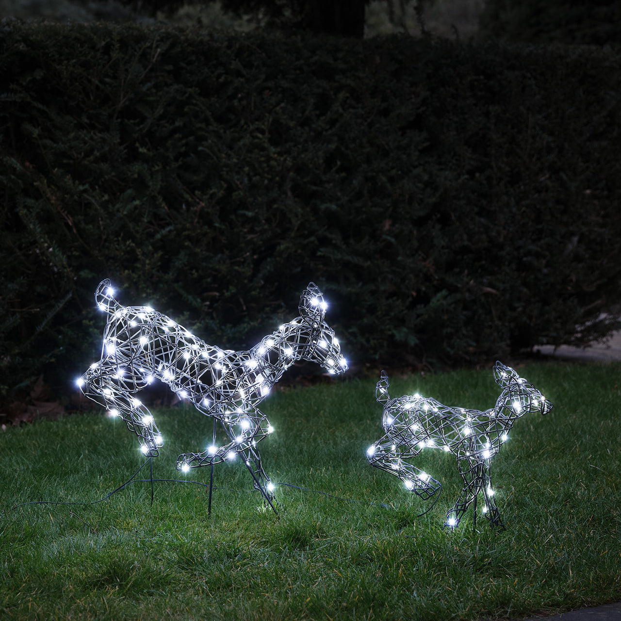 3er Set springende LED-Rentierfamilie M Harlow