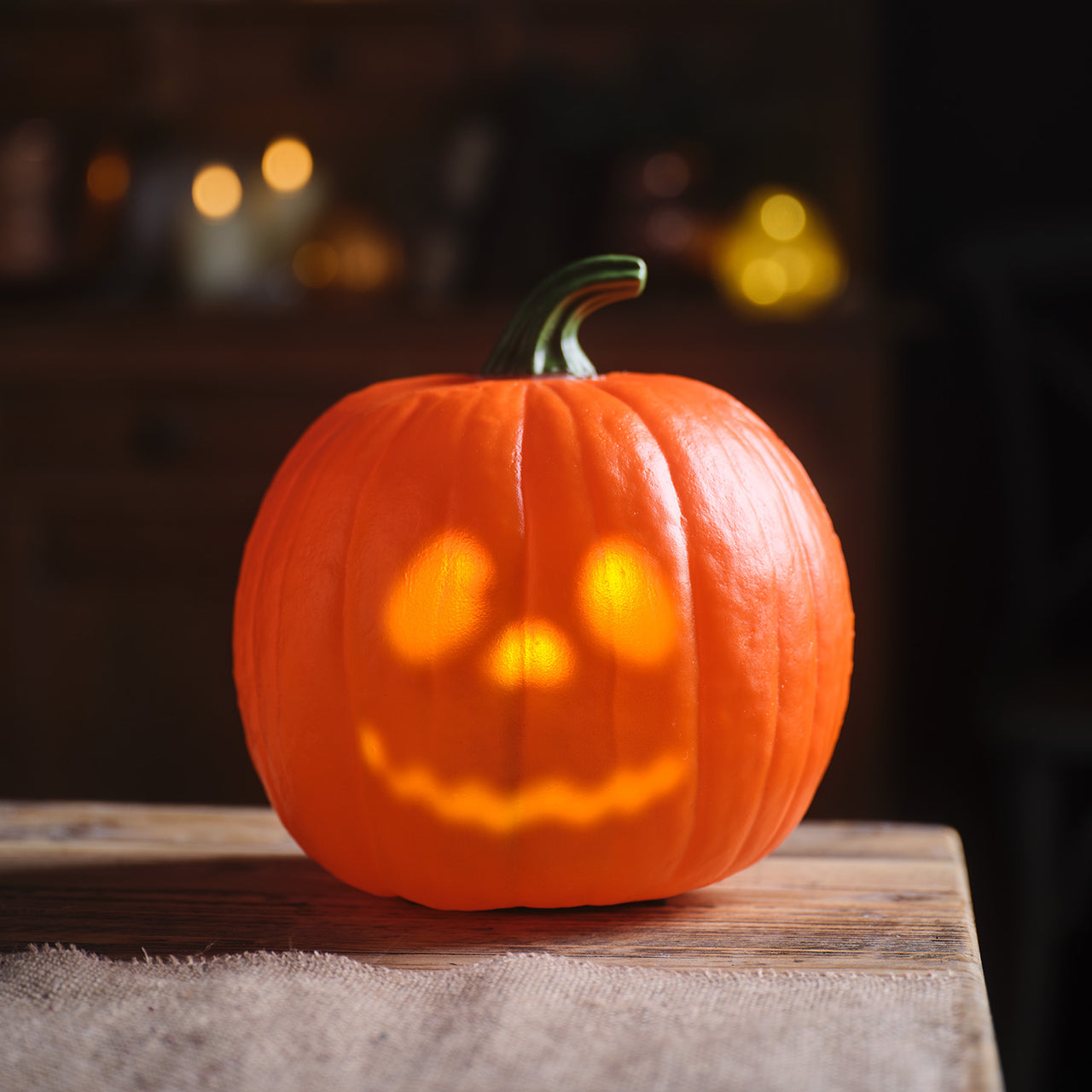 D2-HA25001-2er-Set_Animierte_Halloween-Kuerbisse_mit_Sound-_Lichteffekten_3
