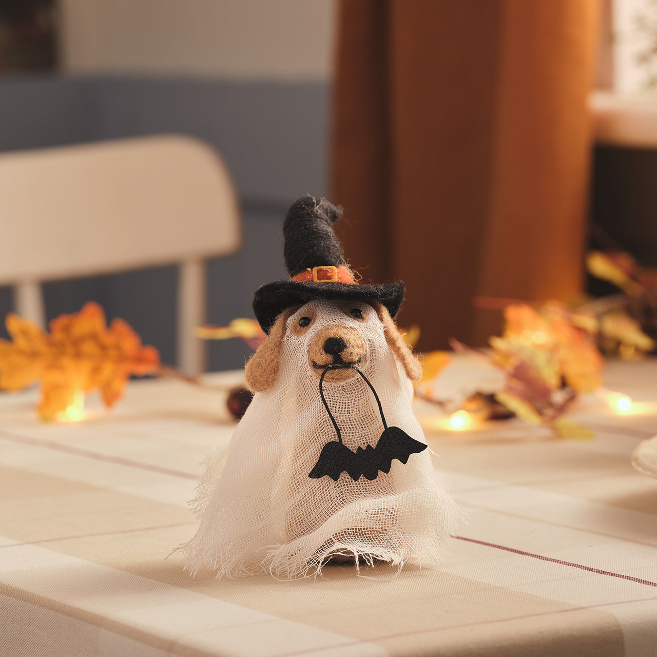 2er Set Gordie & George Halloween-Hunde Dekoration aus Filz zum Aufhängen