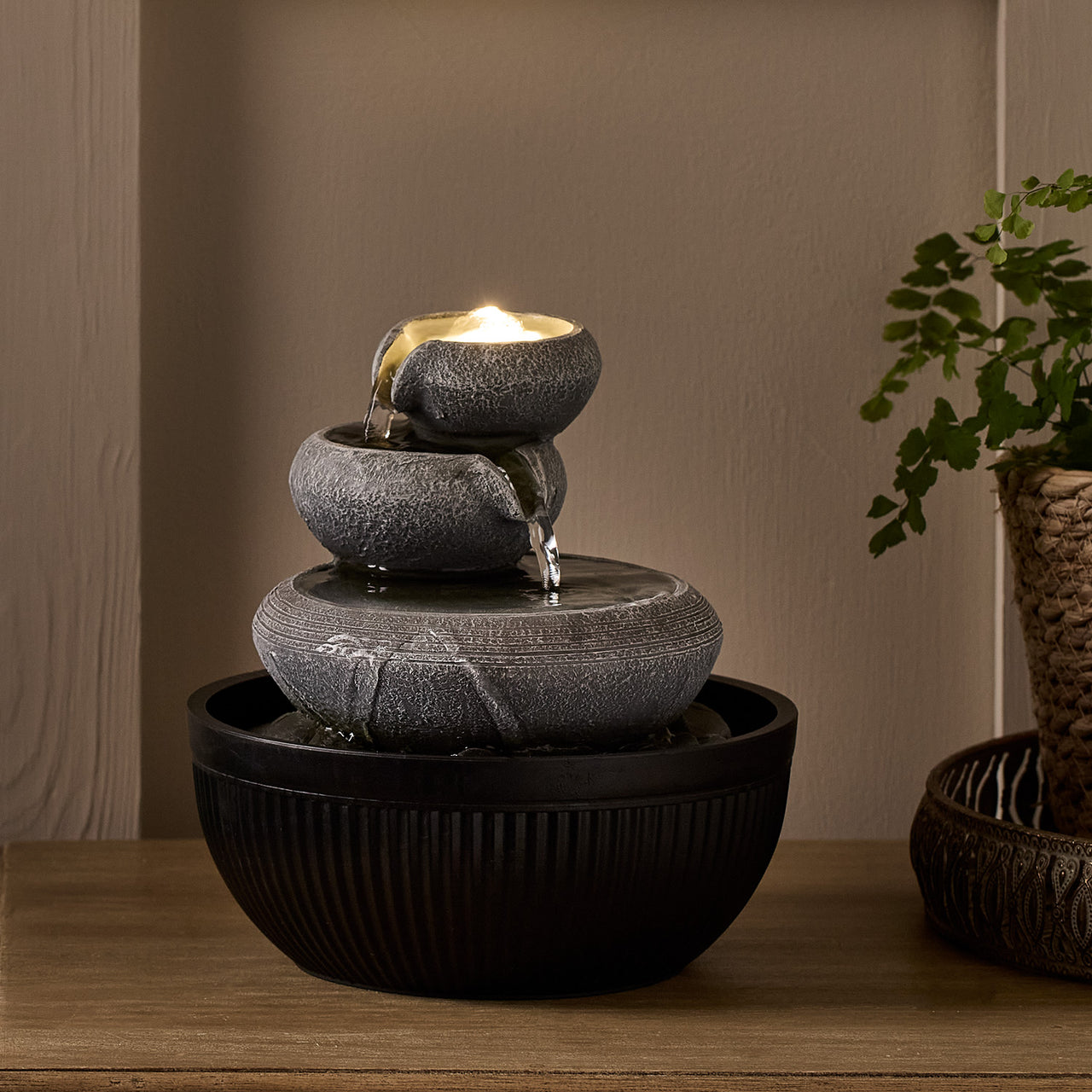 Lodore LED Zimmerbrunnen Kaskade