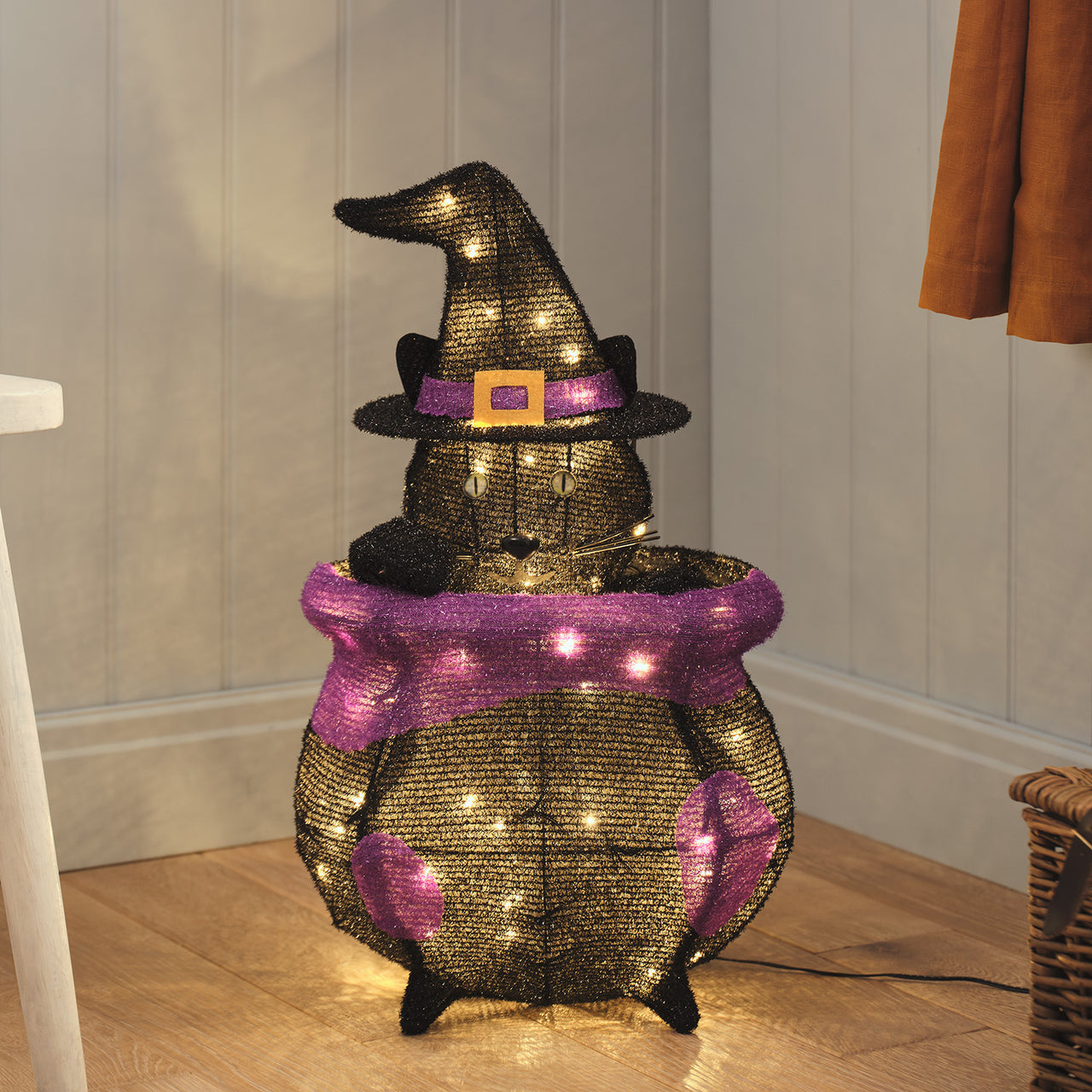 "Katze im Kessel" LED-Halloween-Figur für den Außenbereich beleuchtet