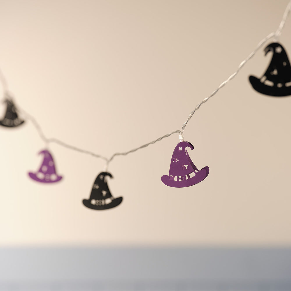 10er Halloween LED-Lichterkette mit Hexenhüten in Lila & Schwarz unbeleuchtet