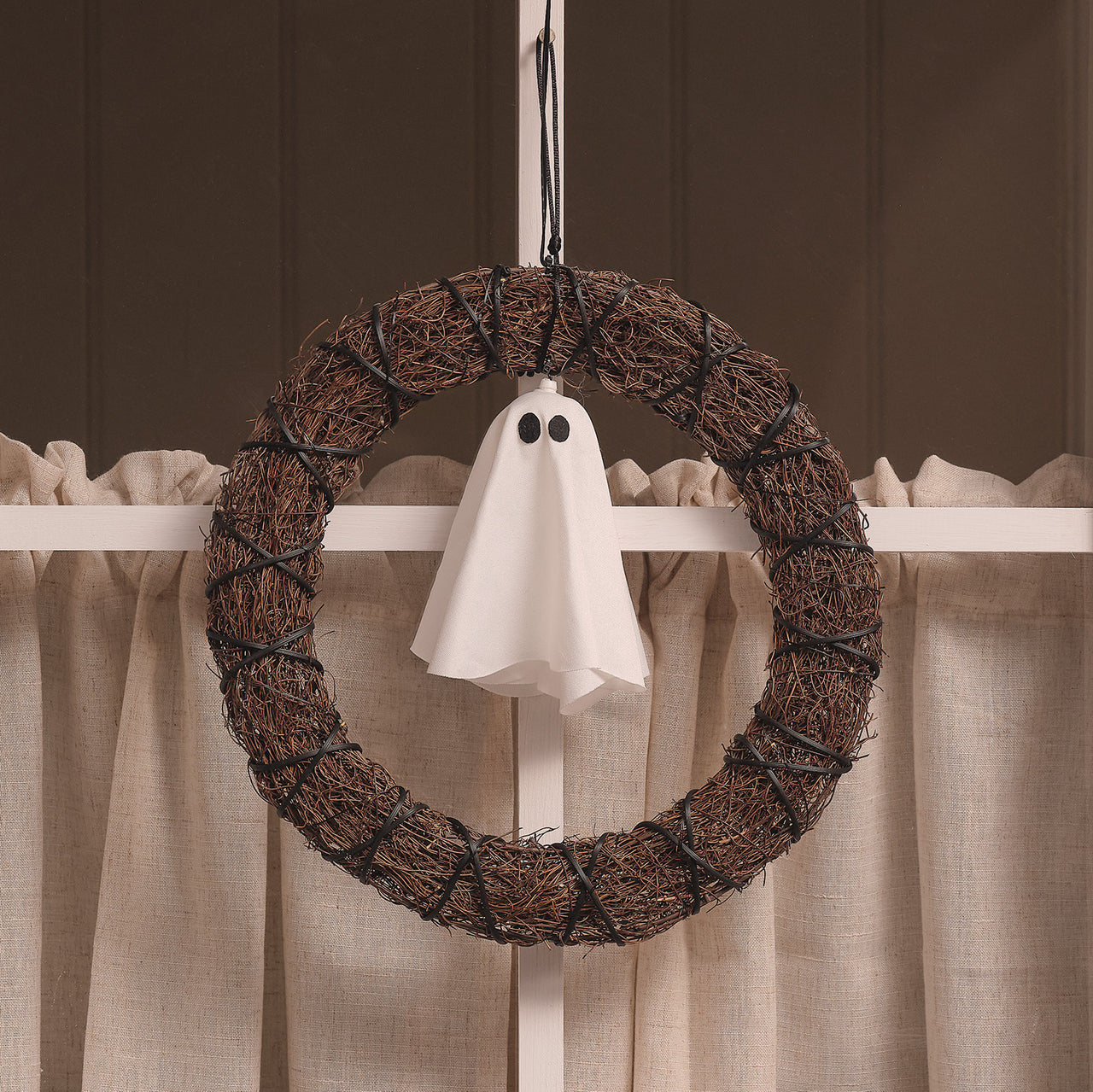 30 cm LED-Halloween-Türkranz mit Geist für den Außenbereich unbeleuchtet 