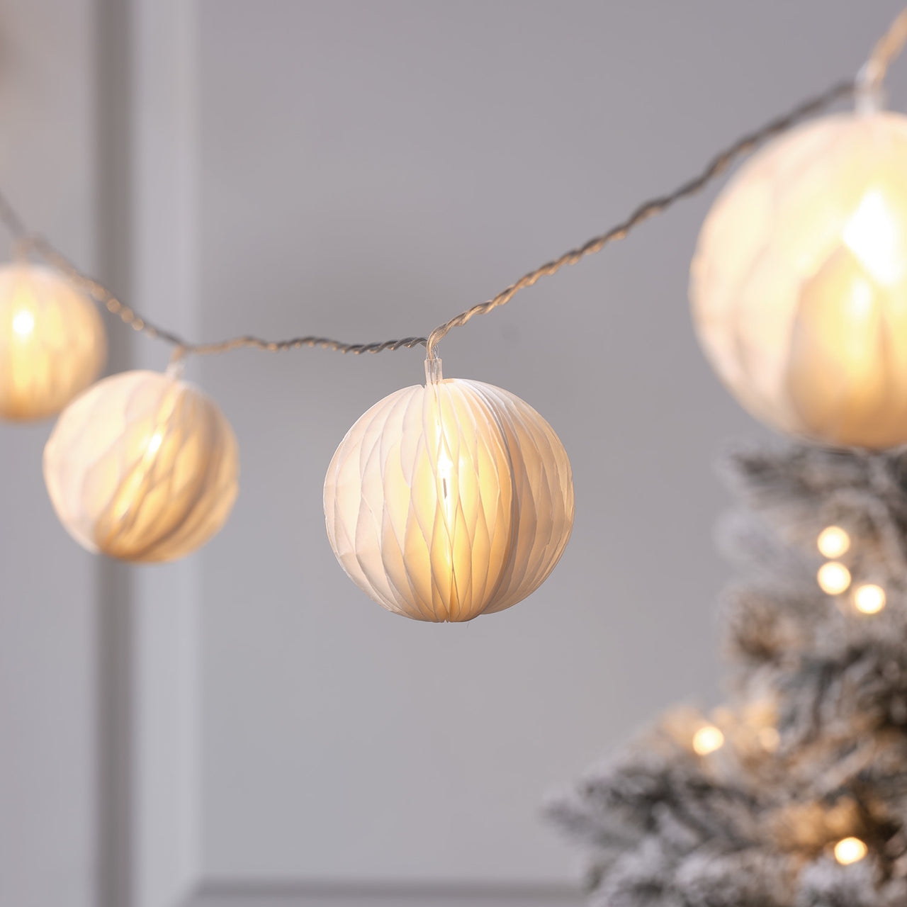 10er LED Lampion Lichterkette Bälle aus Papier