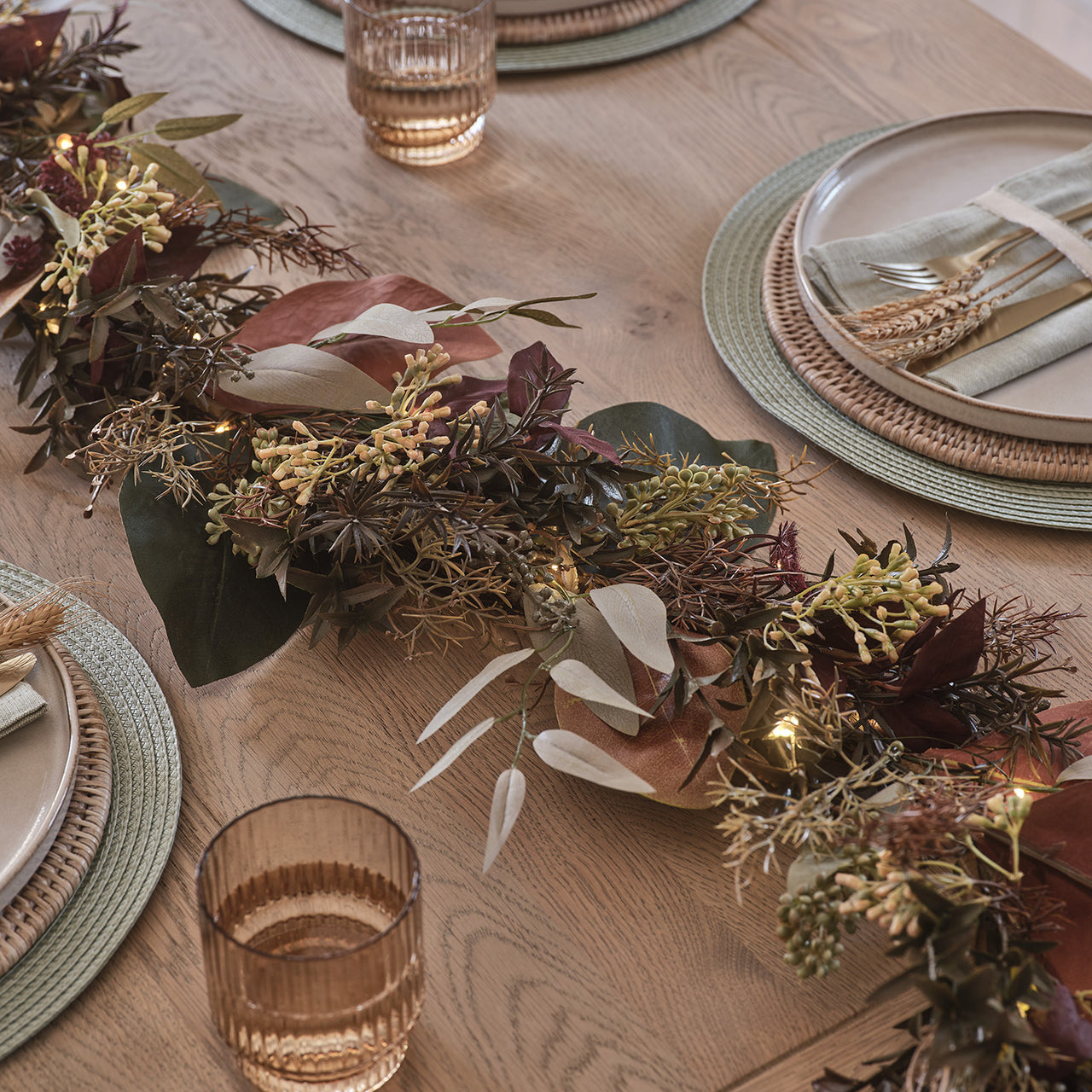 2m Herbst- und Wintergirlande mit Beleuchtung