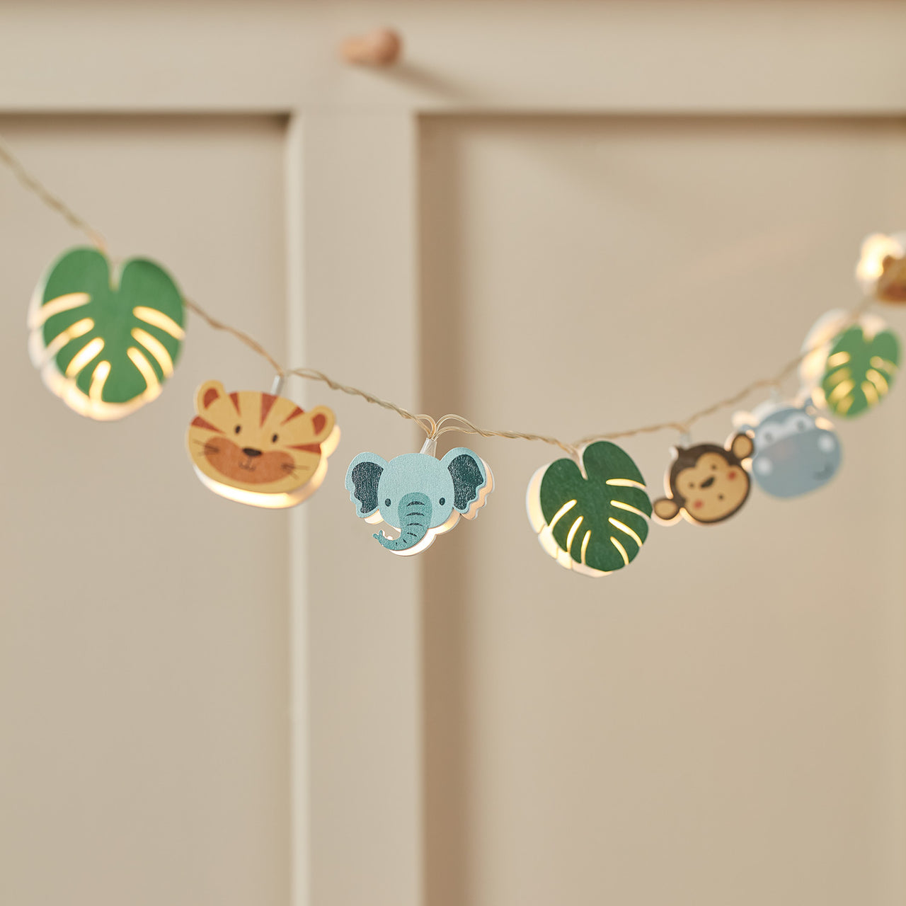 12er Safari Lichterkette Kinderzimmer aus Holz
