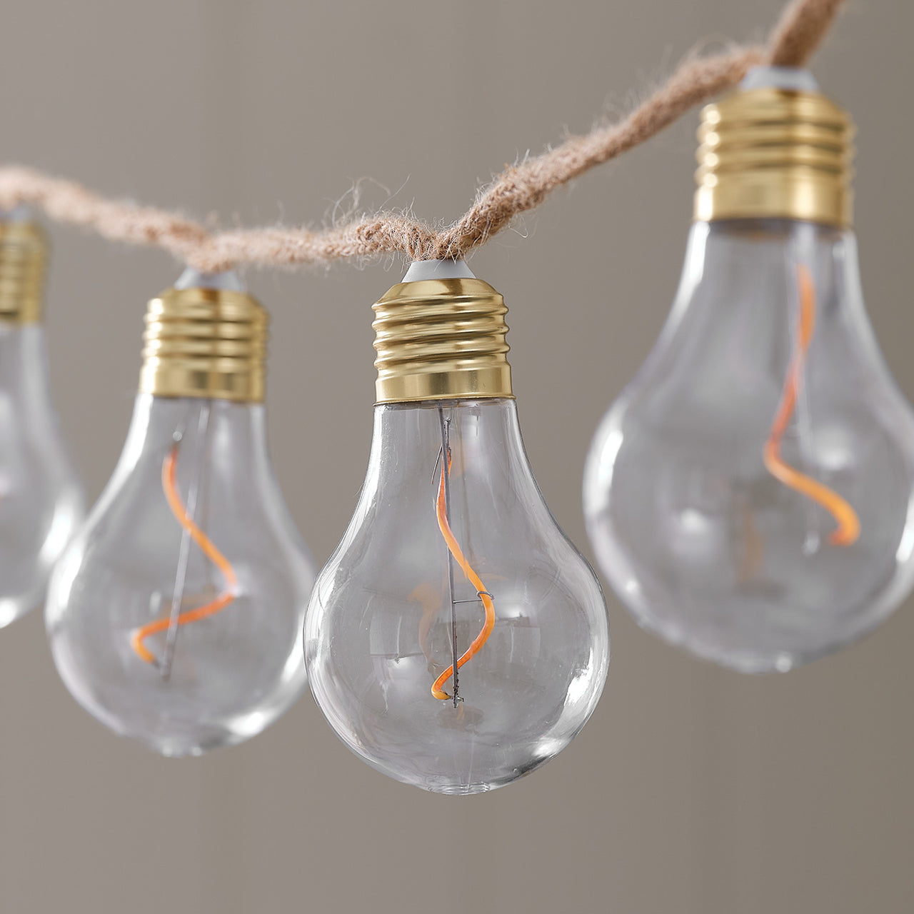 10er transparente Glühbirnen-LED-Lichterkette auf Naturseil mit Timer