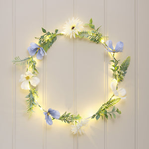 Weißer / blauer LED-Blumenkranz mit warmweißen Mikro-LEDs & Timer