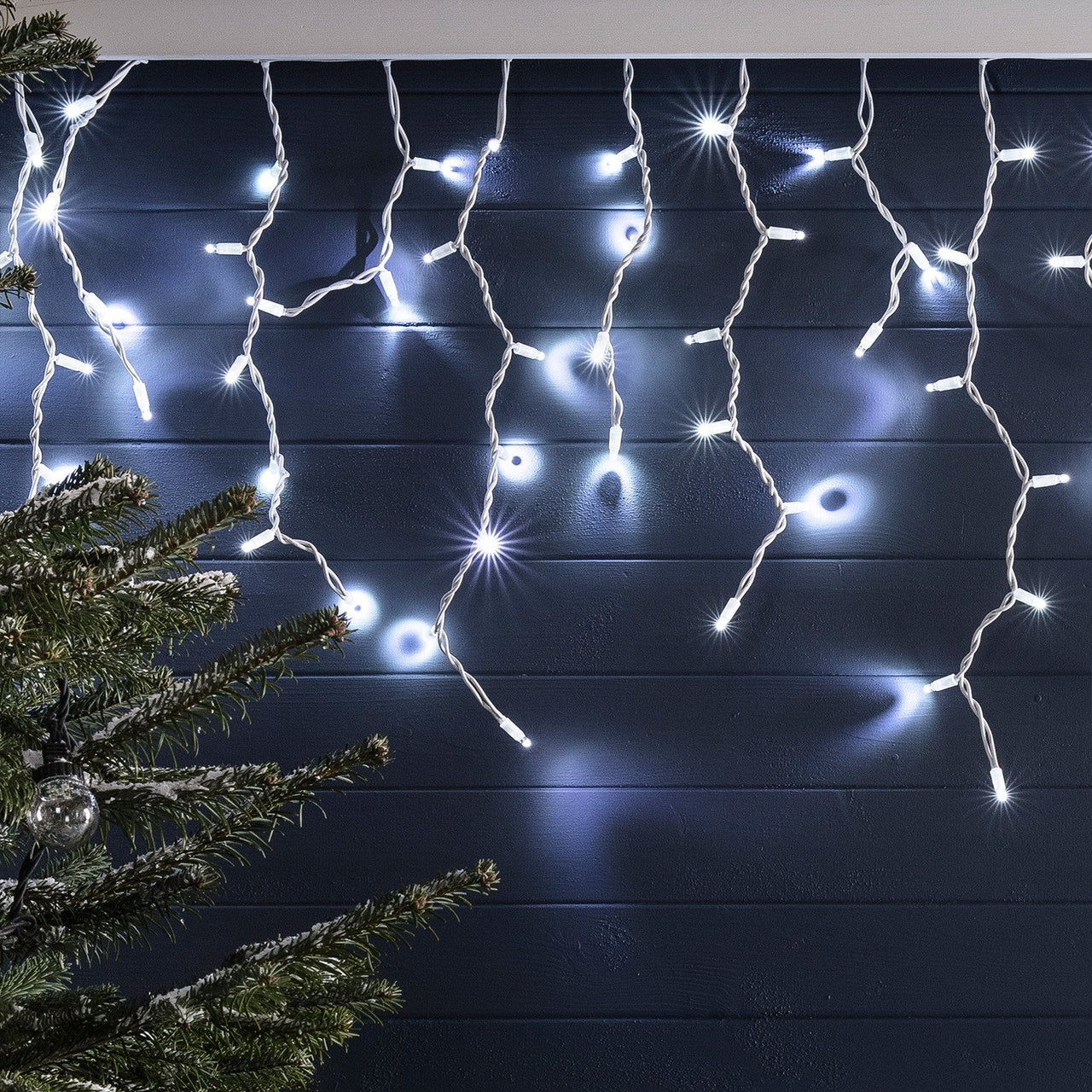 Pro Connect 2m 100er LED Eiszpafen Lichterkette weiß koppelbar weißes Kabel IP67