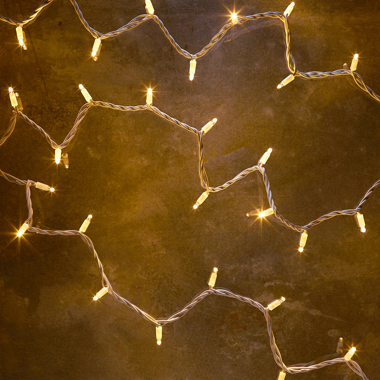 Pro Connect 5m 50er LED Lichterkette warmweiß koppelbar weißes Kabel IP67