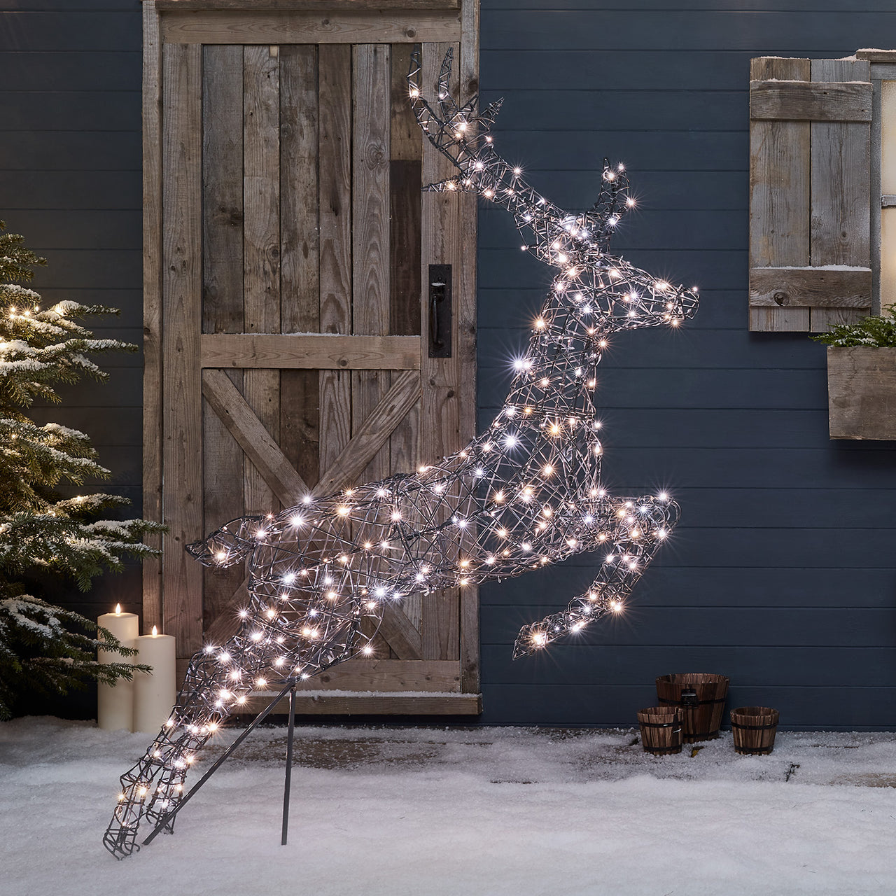 Springendes Solar-LED-Rentier Hirsch L Harlow