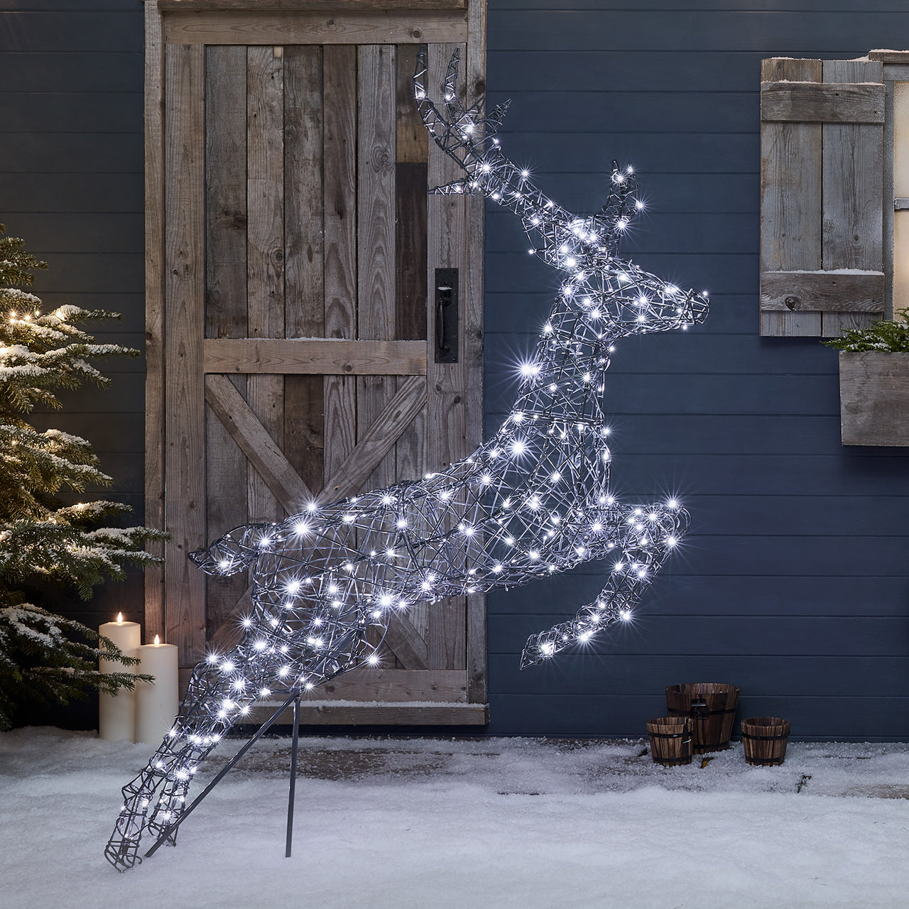 Springendes Solar-LED-Rentier Hirsch L Harlow