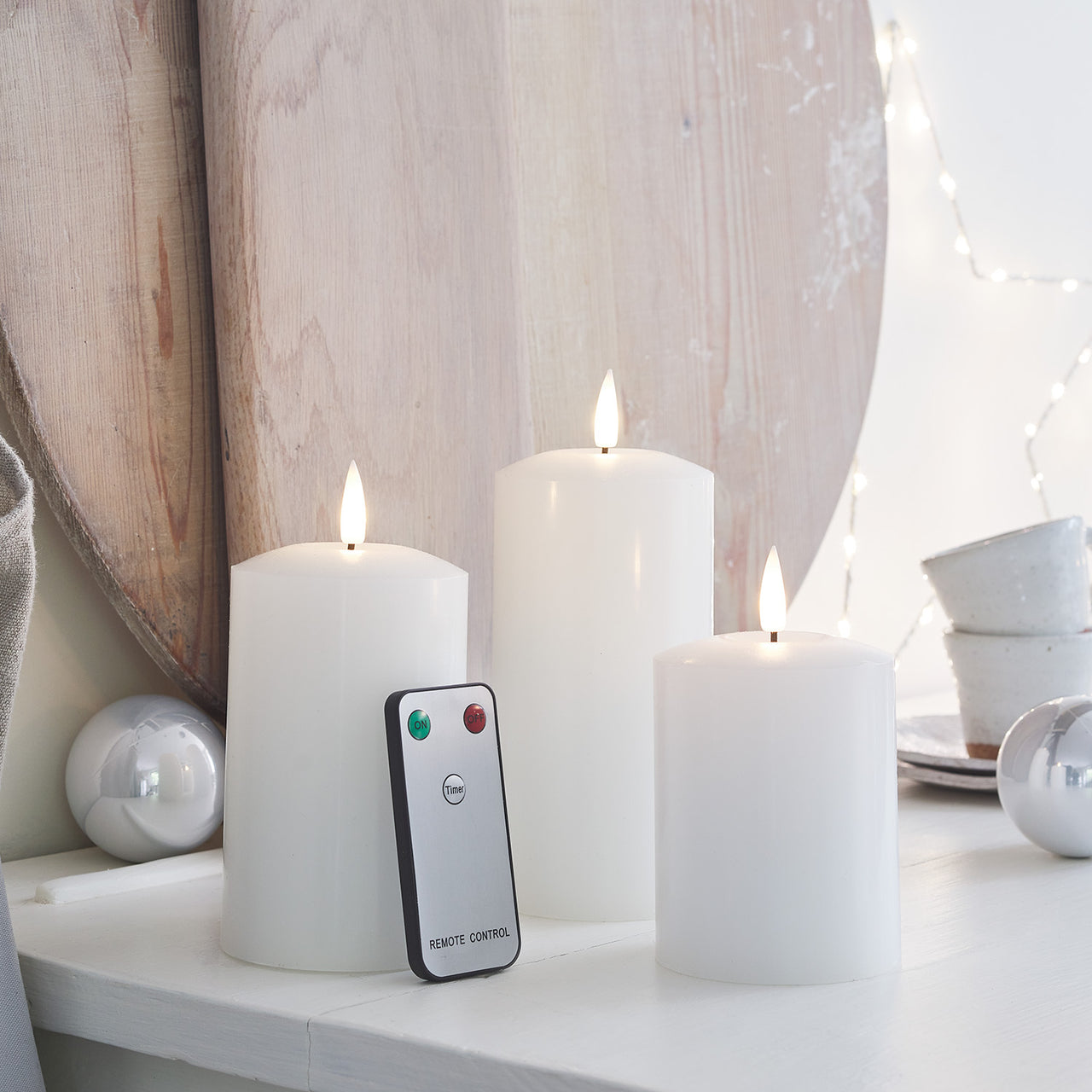 TruGlow® LED Kerzen Echtwachs Trio weiß mit Fernbedienung