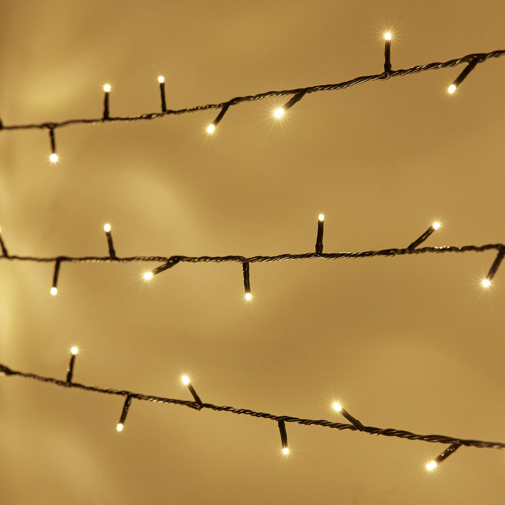 Essential Connect 20m 200er LED Lichterkette warmweiß koppelbar grünes Kabel
