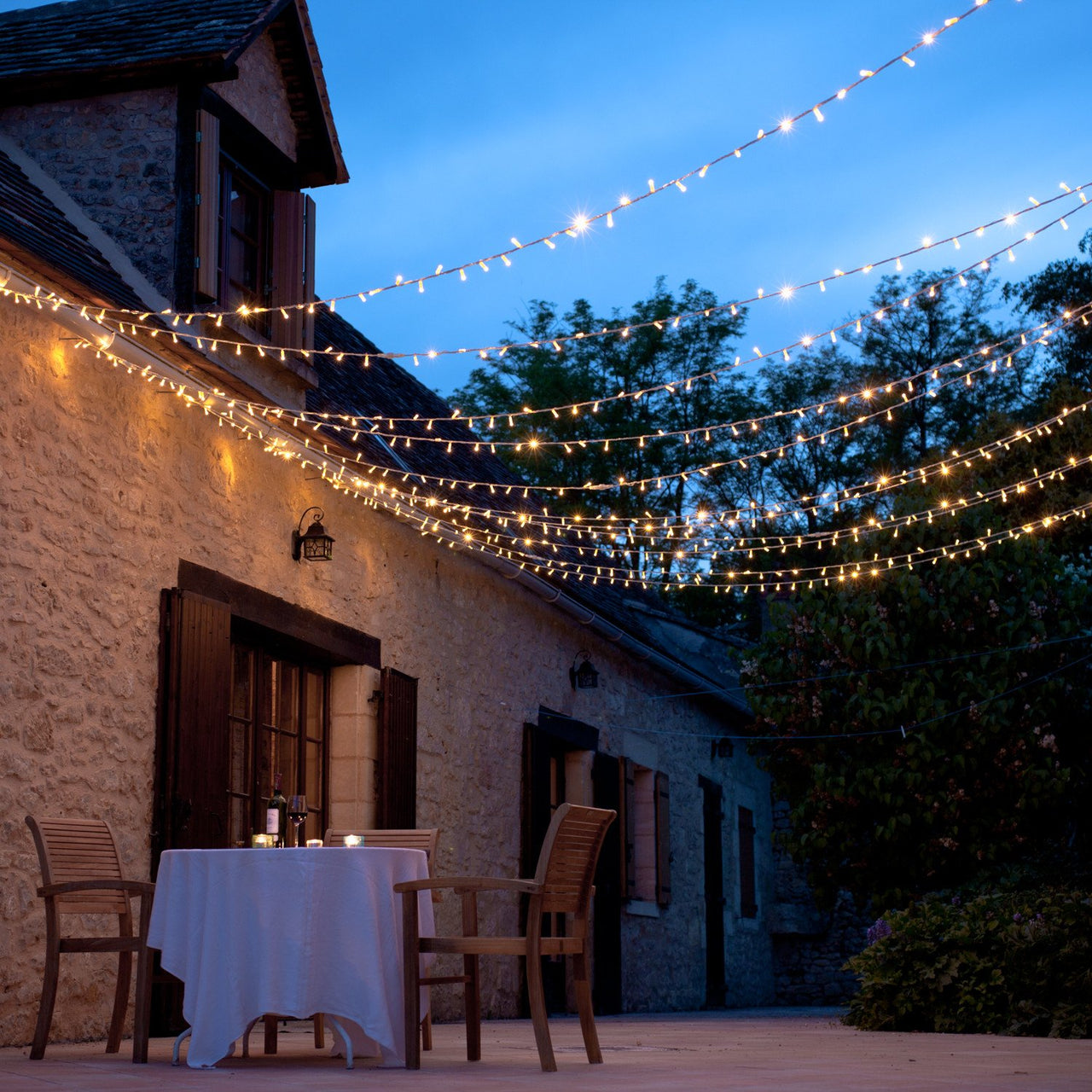 Core Connect 30m 300er LED Lichterkette warmweiß koppelbar transparentes Kabel