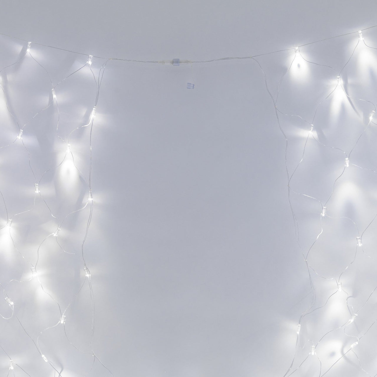 Core Connect 8m x 2m 560er LED Lichternetz weiß koppelbar transparentes Kabel