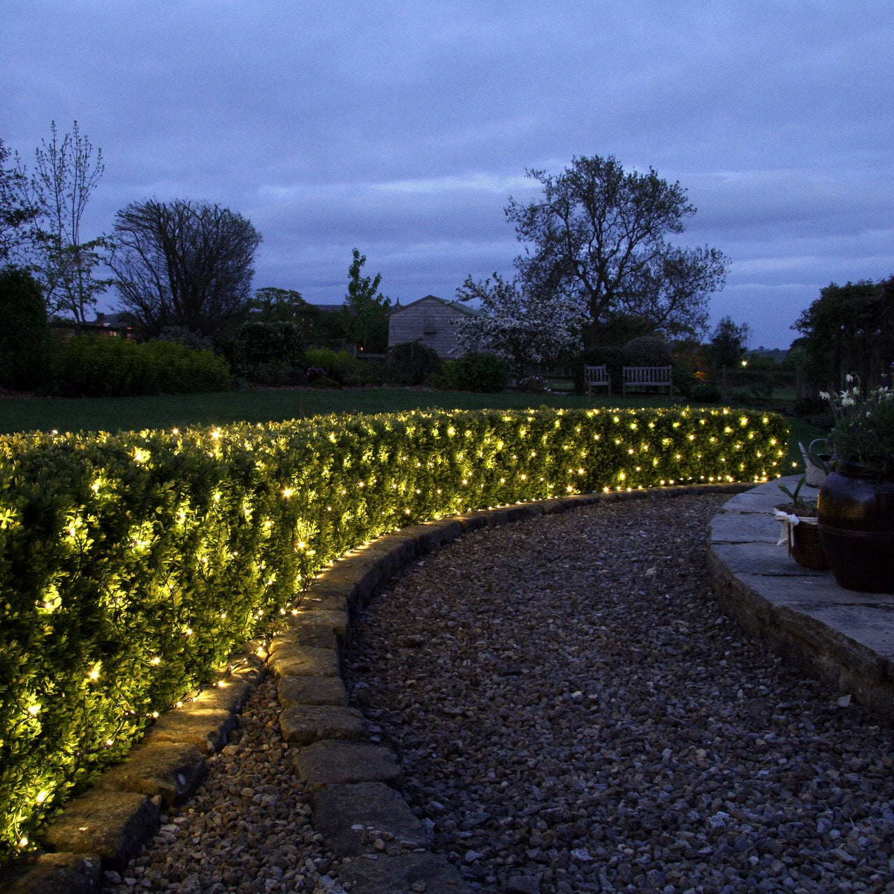 Core Connect 4m x 2m 280er LED Lichternetz warmweiß koppelbar grünes Kabel