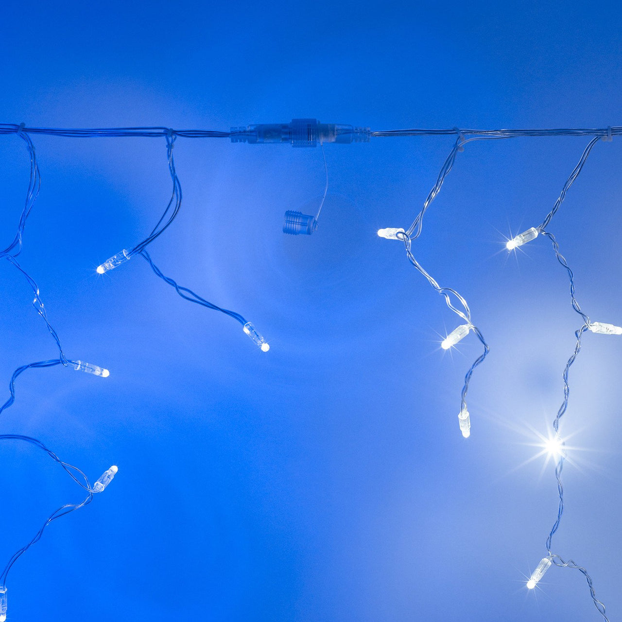 Core Connect 4m 128er LED Eiszapfen Lichterkette weiß koppelbar transparentes Kabel